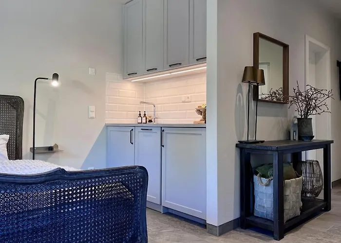 Appartement Seckenheim - Stilvoll Uebernachten Zwischen Und Heidelberg Ideal Fuer Kurztrips Mannheim