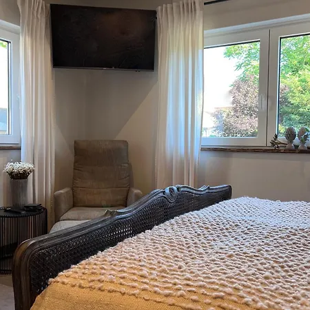 Apartment Seckenheim - Stilvoll Uebernachten Zwischen Und Heidelberg Ideal Fuer Kurztrips Mannheim
